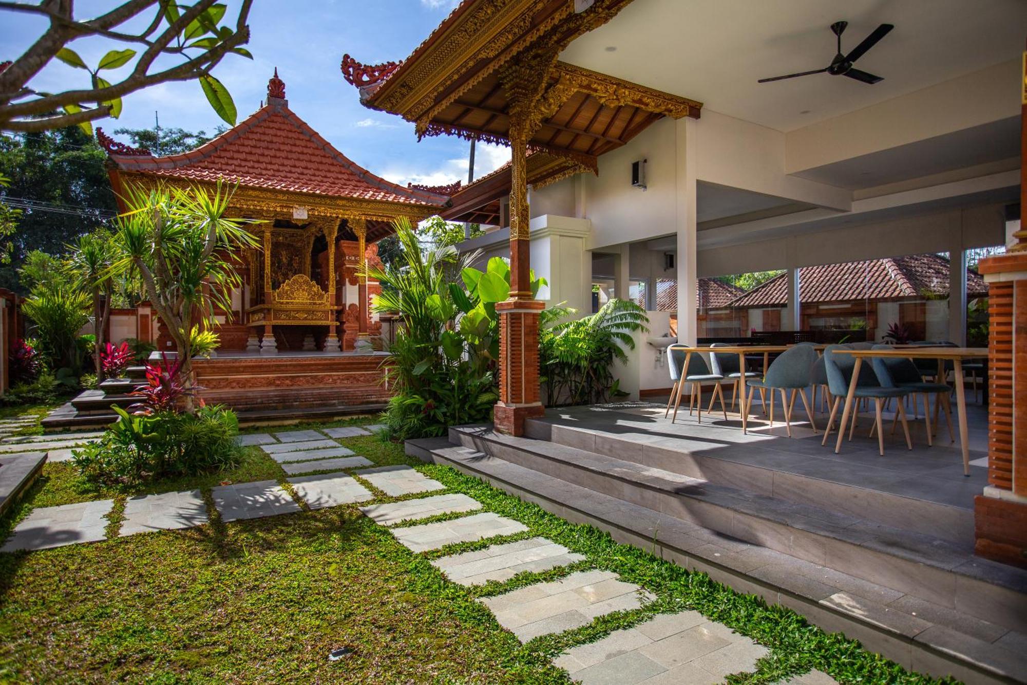 Griya D'Carik Hotel Perean ภายนอก รูปภาพ